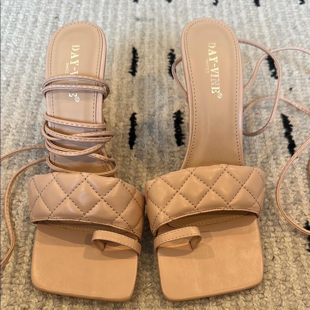 Women's Nude Sandals